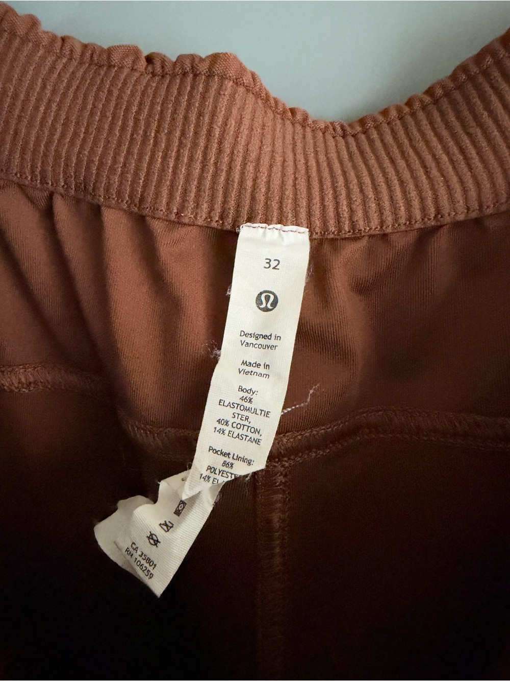 lululemon Light Utilitech Cargo Pocket High-Rise Pant in Roasted Brown sz 32 - Picture 6 of 7